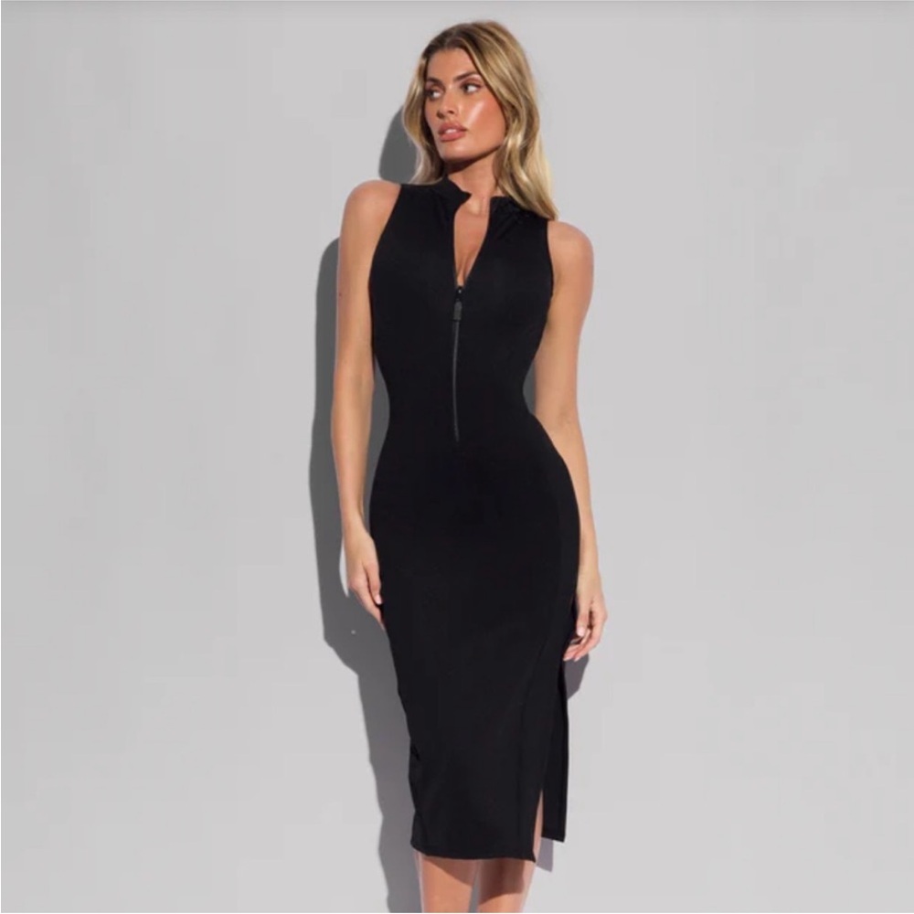 TA3 sleeveless surfy dress medium regular/long size